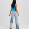AVSLAPNADE JEANS MED FÄRGBLOCK AVSLAPNADE JEANS MED FÄRGBLOCK