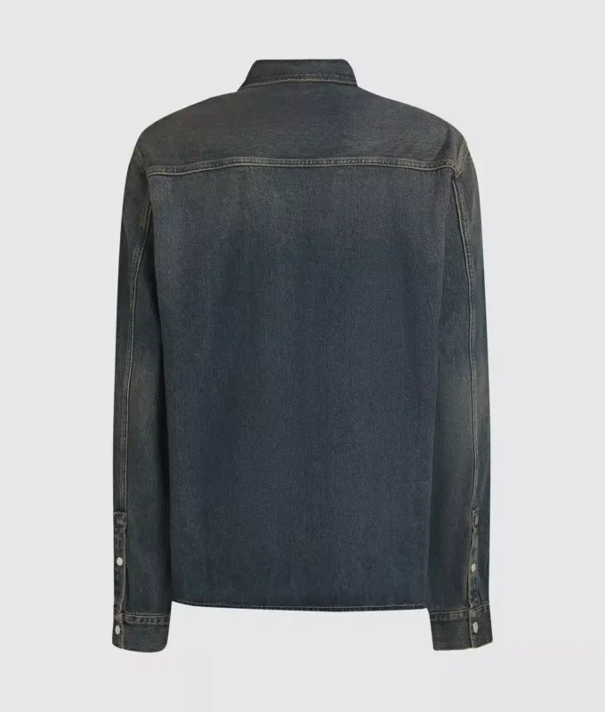 Avslappnad denimskjorta Avslappnad denimskjorta