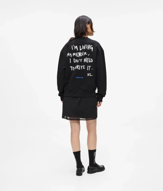 Avslappnad sweatshirt med Karl-citat Avslappnad sweatshirt med Karl-citat