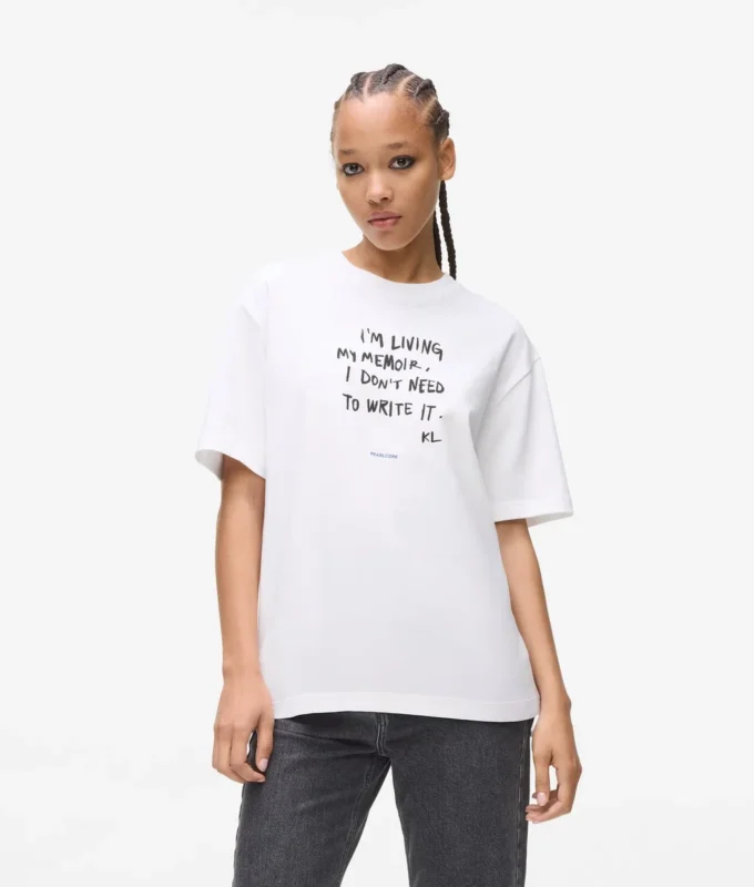 Avslappnad T-shirt med Karl-citat Avslappnad T-shirt med Karl-citat