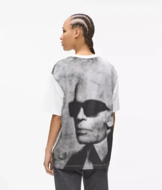 Avslappnad T-shirt med Karl-tryck