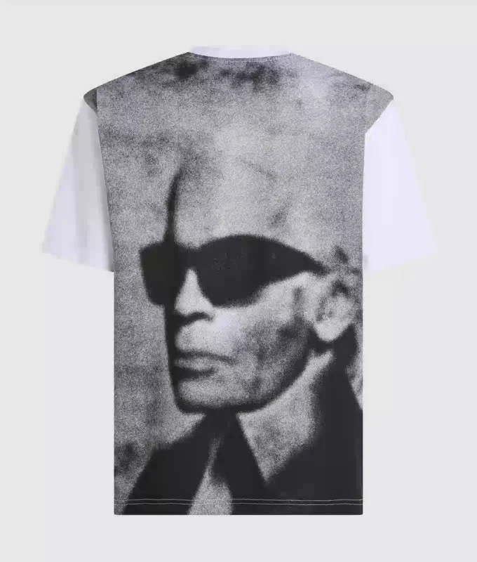 Avslappnad T-shirt med Karl-tryck Avslappnad T-shirt med Karl-tryck
