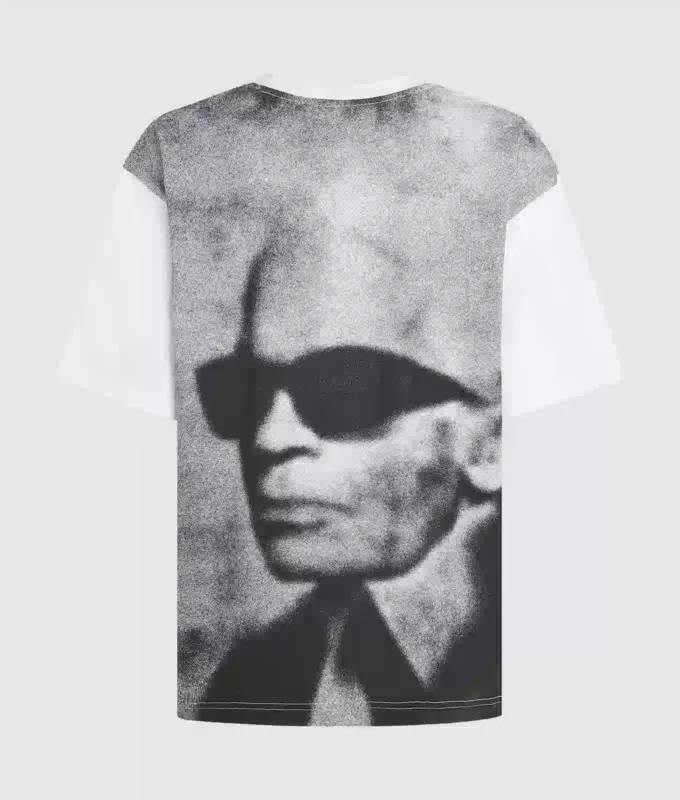 Avslappnad T-shirt med Karl-tryck Avslappnad T-shirt med Karl-tryck