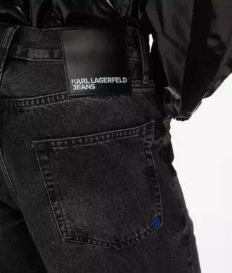 Avslappnade jeans