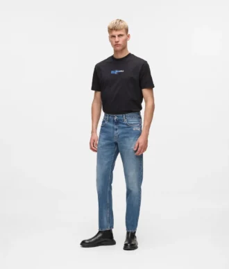 Avsmalnande jeans
