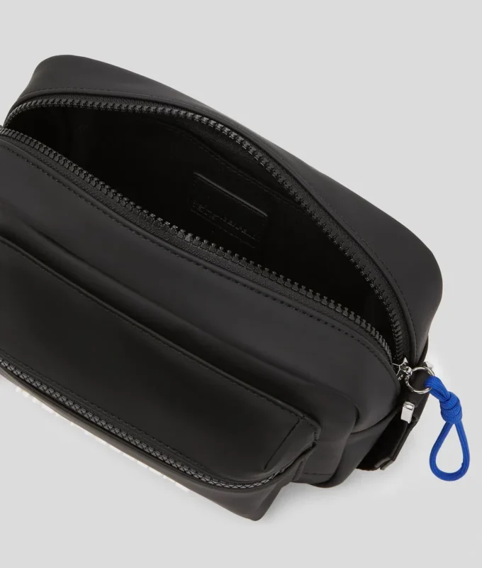 BELÄGGNAD CROSSBODY-VÄSKA BELÄGGNAD CROSSBODY-VÄSKA