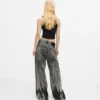 Blekt lågmidjade jeans med vida ben Blekt lågmidjade jeans med vida ben