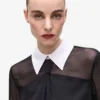 Blus med knytdetalj Blus med knytdetalj
