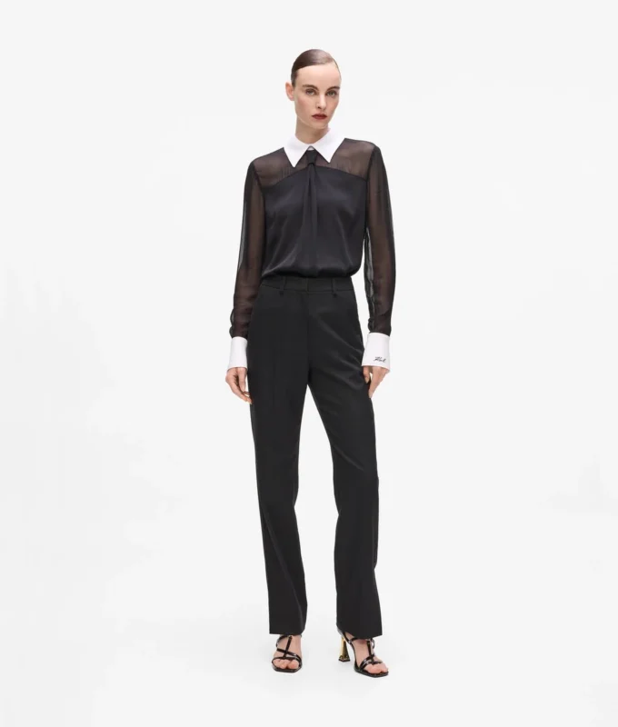 Blus med knytdetalj Blus med knytdetalj
