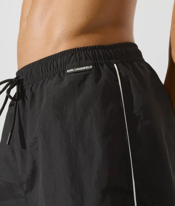 Boardshorts med kontrastkant Boardshorts med kontrastkant