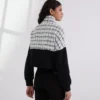 BOUCLÉ-TRÖJA BOUCLÉ-TRÖJA