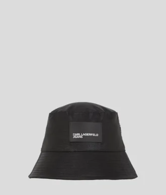 BUCKETHATT I BELÄGGAD DENIM