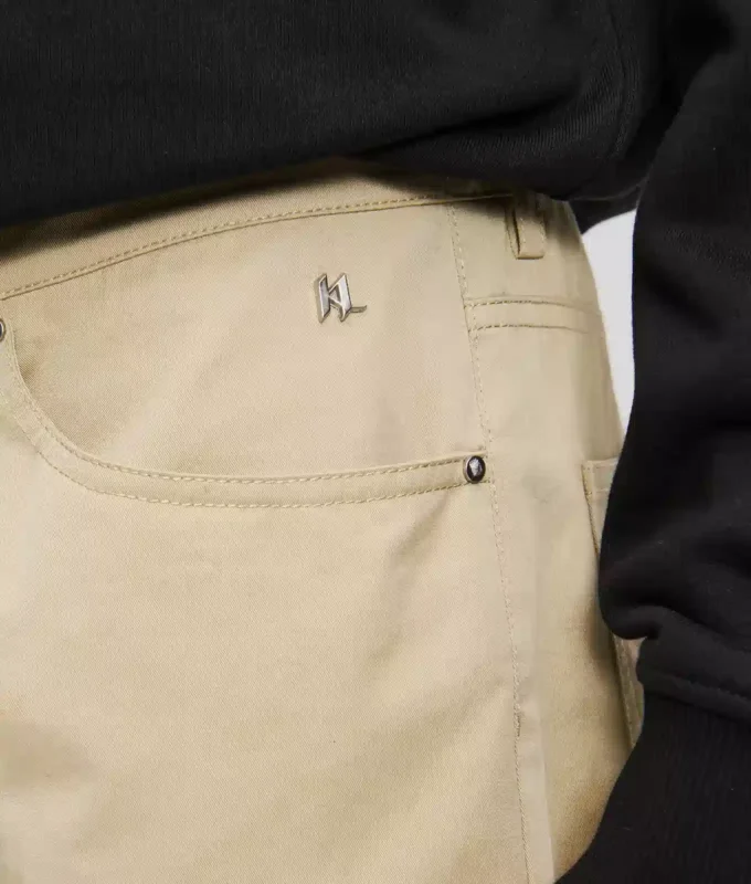 CHINO-BYXOR CHINO-BYXOR