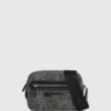 Crossbody-väska i tvättad denim Crossbody-väska i tvättad denim