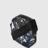 Crossbody-väska med graffititryck Crossbody-väska med graffititryck