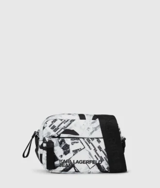 Crossbody-väska med grafiskt mönster över hela ytan