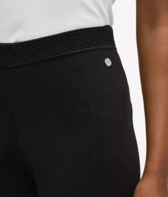 Culottes med kontrasterande kantband