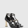 Debutante sandaler med remmar och klack Debutante sandaler med remmar och klack