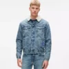 Denimjacka i shearling