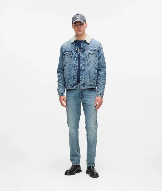 Denimjacka i shearling