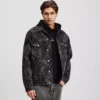 DENIMJACKA MED ALL-OVER-TRYCK DENIMJACKA MED ALL-OVER-TRYCK
