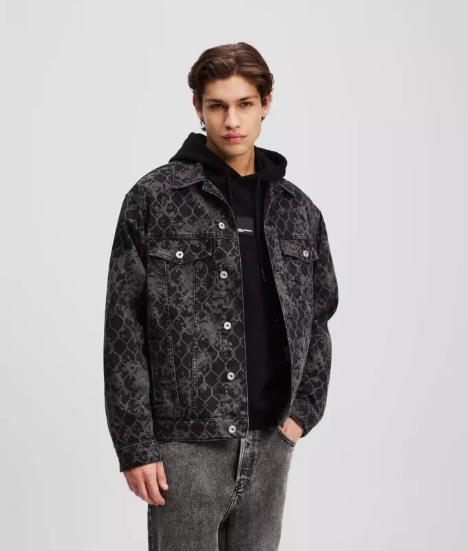 DENIMJACKA MED ALL-OVER-TRYCK DENIMJACKA MED ALL-OVER-TRYCK