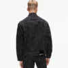 Denimjacka med monogramtryck över hela plagget Denimjacka med monogramtryck över hela plagget
