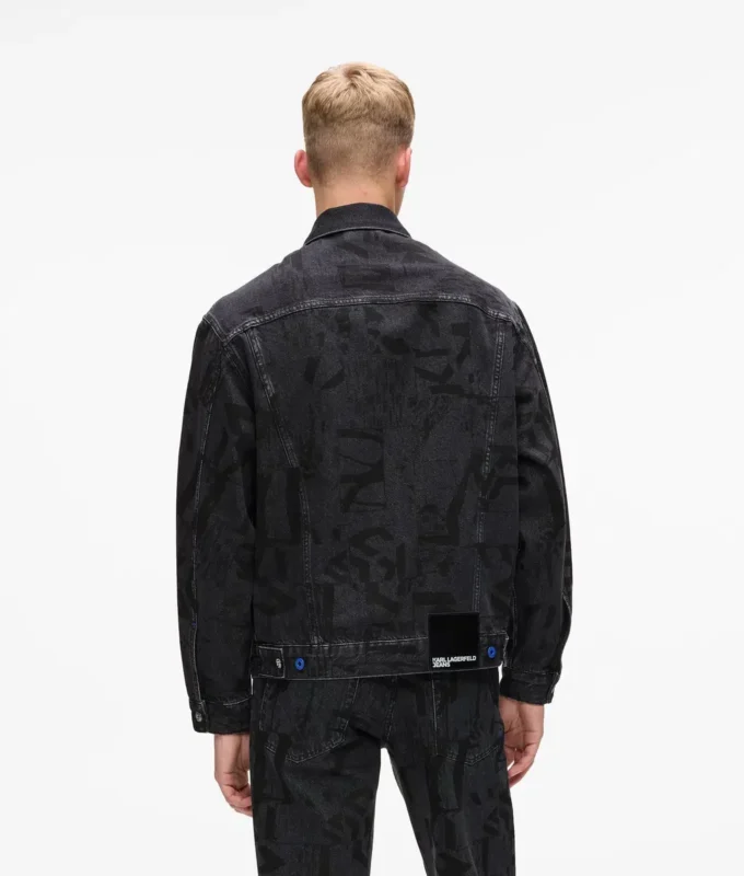 Denimjacka med monogramtryck över hela plagget Denimjacka med monogramtryck över hela plagget