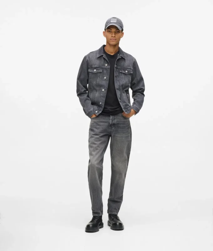 Denimjacka med normal passform