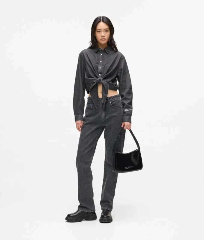 Denimskjorta med knytning fram Denimskjorta med knytning fram