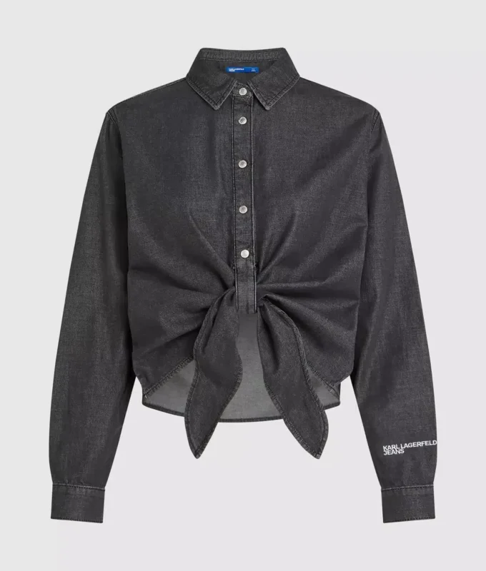 Denimskjorta med knytning fram Denimskjorta med knytning fram