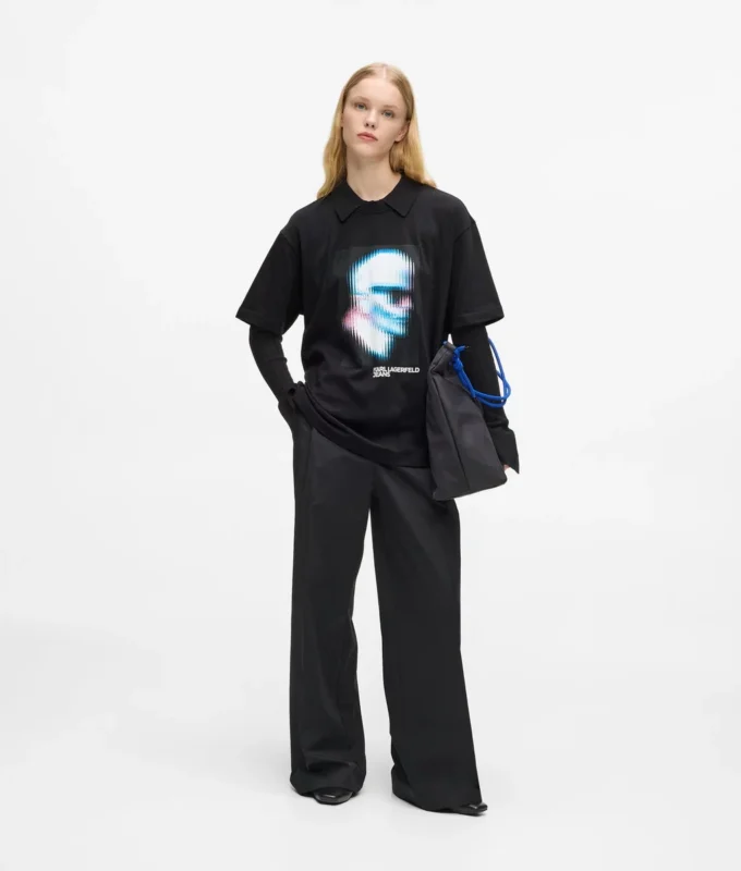 Digitaliserad Karl-T-shirt