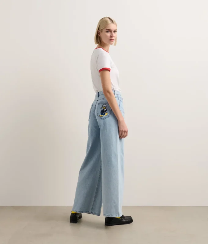 DISNEY X KL JEANS MED VID BEN DISNEY X KL JEANS MED VID BEN
