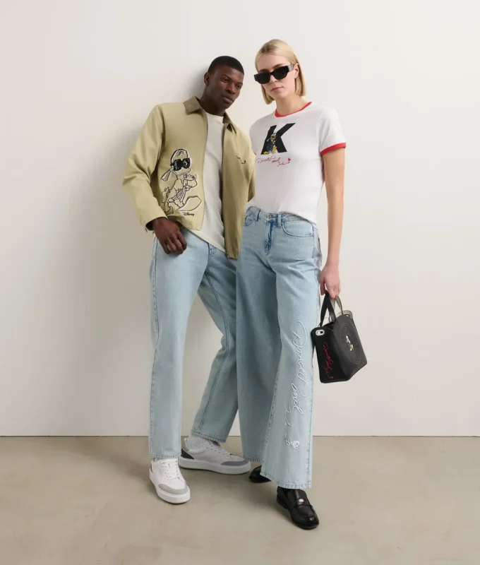 DISNEY X KL JEANS MED VID BEN DISNEY X KL JEANS MED VID BEN