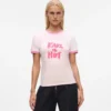 Exklusiv T-shirt med texten ”Karl is hot” Exklusiv T-shirt med texten ”Karl is hot”