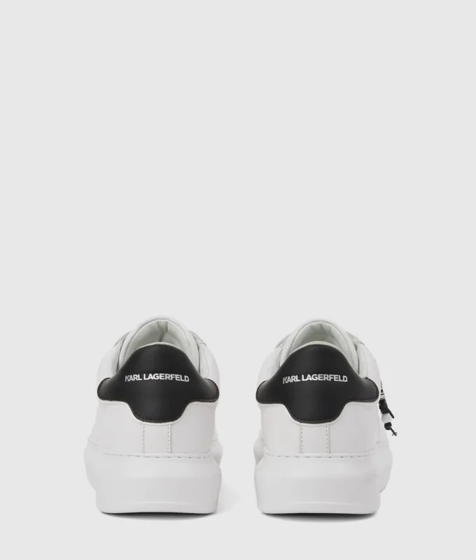 Exklusiva Kapri Ikon charm sneakers Exklusiva Kapri Ikon charm sneakers