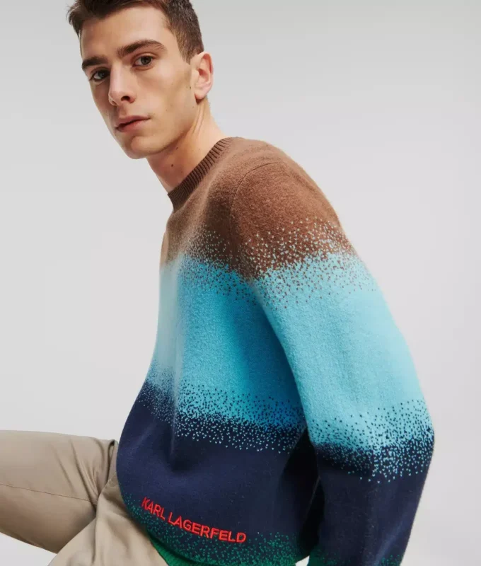 GRADIENT STRIPE SWEATER
