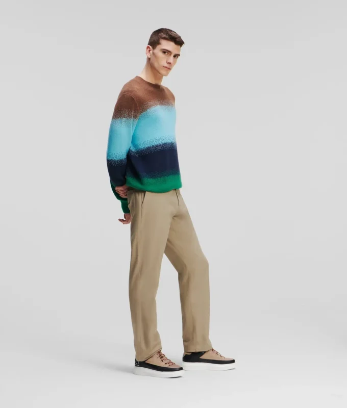 GRADIENT STRIPE SWEATER