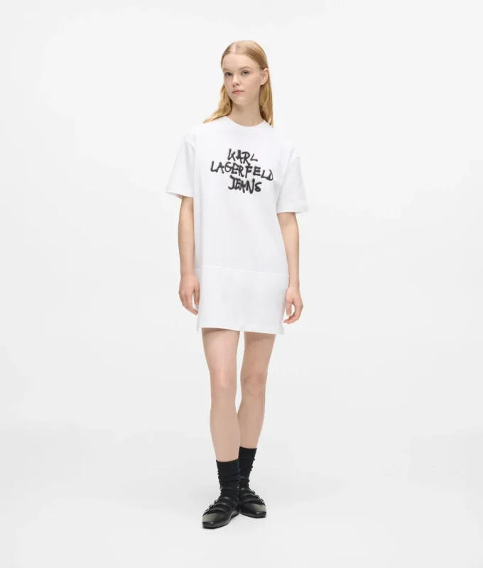 Graffiti-T-shirtklänning