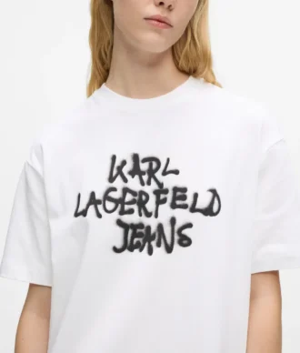 Graffiti-T-shirtklänning