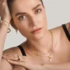 Halsband med kristall länkar Halsband med kristall länkar