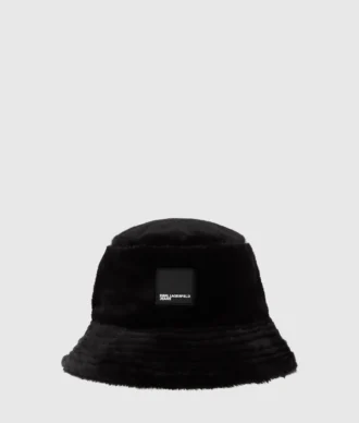 Hatt i fuskpäls
