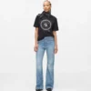 Högmidjade utsvängda jeans Högmidjade utsvängda jeans