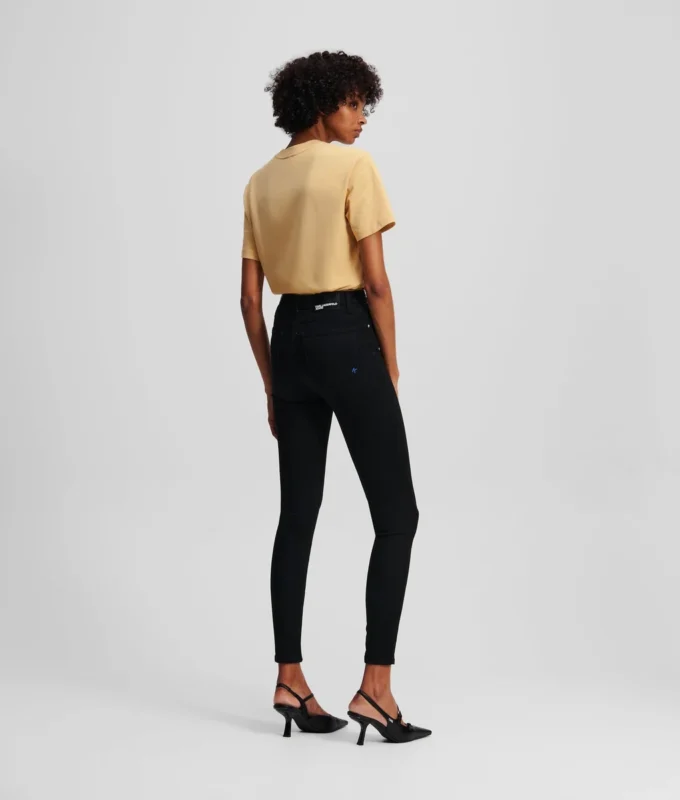 HÖGSKÄRDA SKINNYJEANS HÖGSKÄRDA SKINNYJEANS