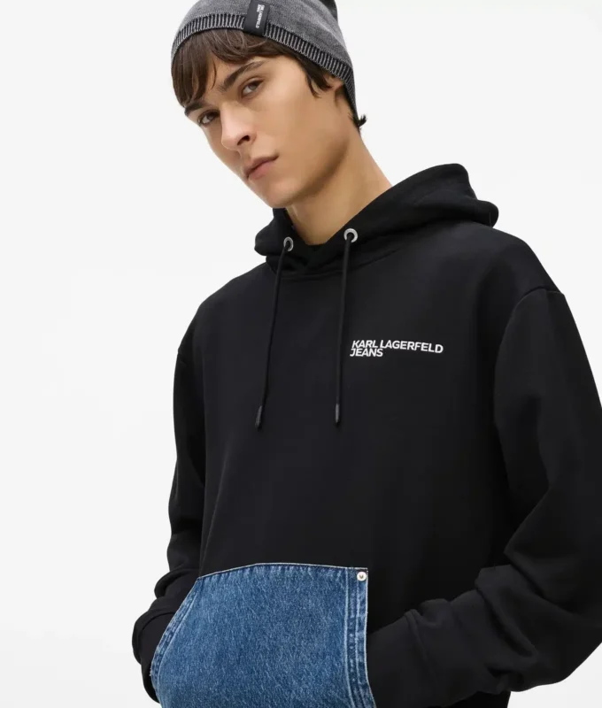 Huvtröja med jeansficka Huvtröja med jeansficka