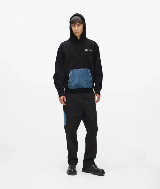 Huvtröja med jeansficka Huvtröja med jeansficka