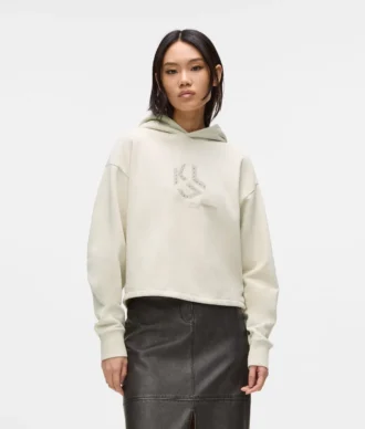 Huvtröja med nitar och monogram