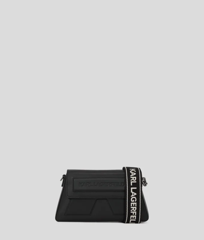 IKON K CROSSBODY-VÄSKA IKON K CROSSBODY-VÄSKA