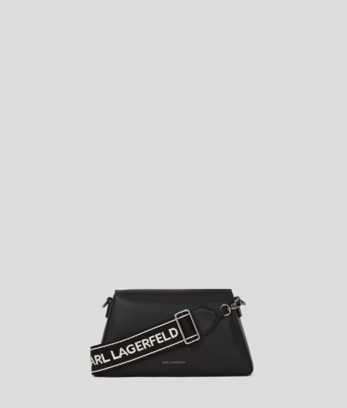 IKON K CROSSBODY-VÄSKA IKON K CROSSBODY-VÄSKA