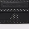 Ikon K crossbody-väska med nitar Ikon K crossbody-väska med nitar